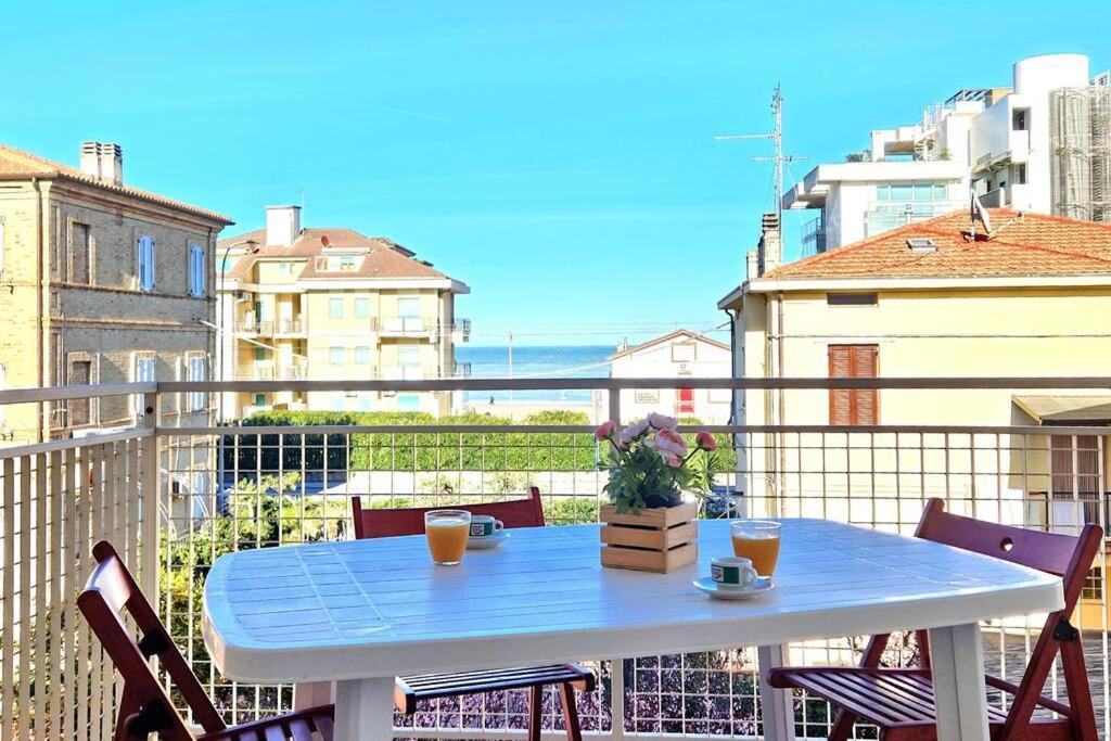 Gioiello Al Mare Wi-Fi Relax Terrazza Clima Apartment Civitanova Marche Exterior photo
