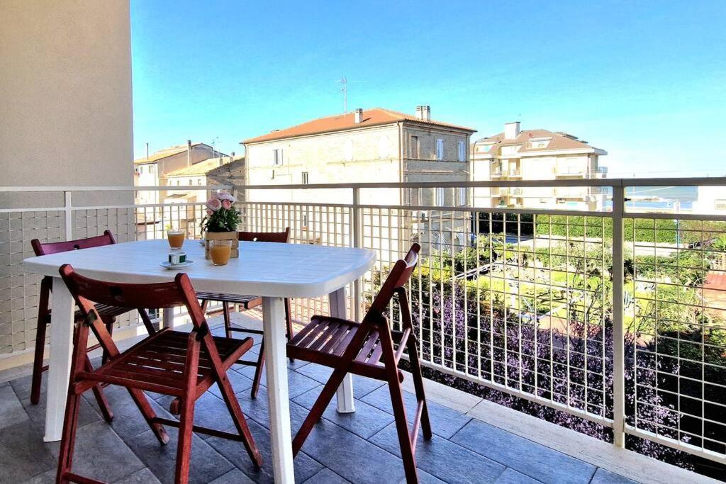 Gioiello Al Mare Wi-Fi Relax Terrazza Clima Apartment Civitanova Marche Exterior photo